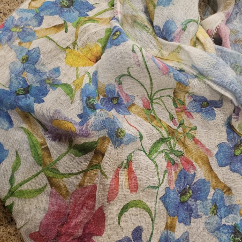 Shirt & Sport srl 100% Linen Floral Rectagular Scarf 75" x 22" Made In Italy - Picture 2 of 7